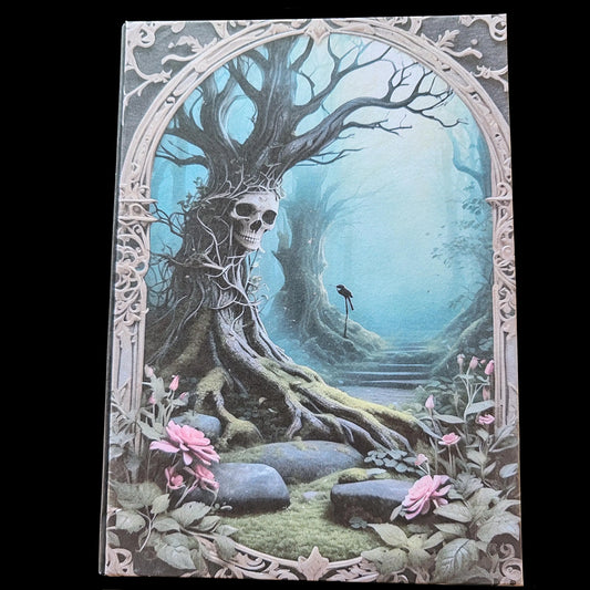 Illustriertes Notizbuch | Motiv Sinister Forest | DIN A5 Hardcover | 160 Seiten