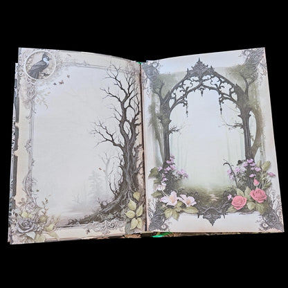 Illustriertes Notizbuch | Motiv Sinister Forest | DIN A5 Hardcover | 160 Seiten