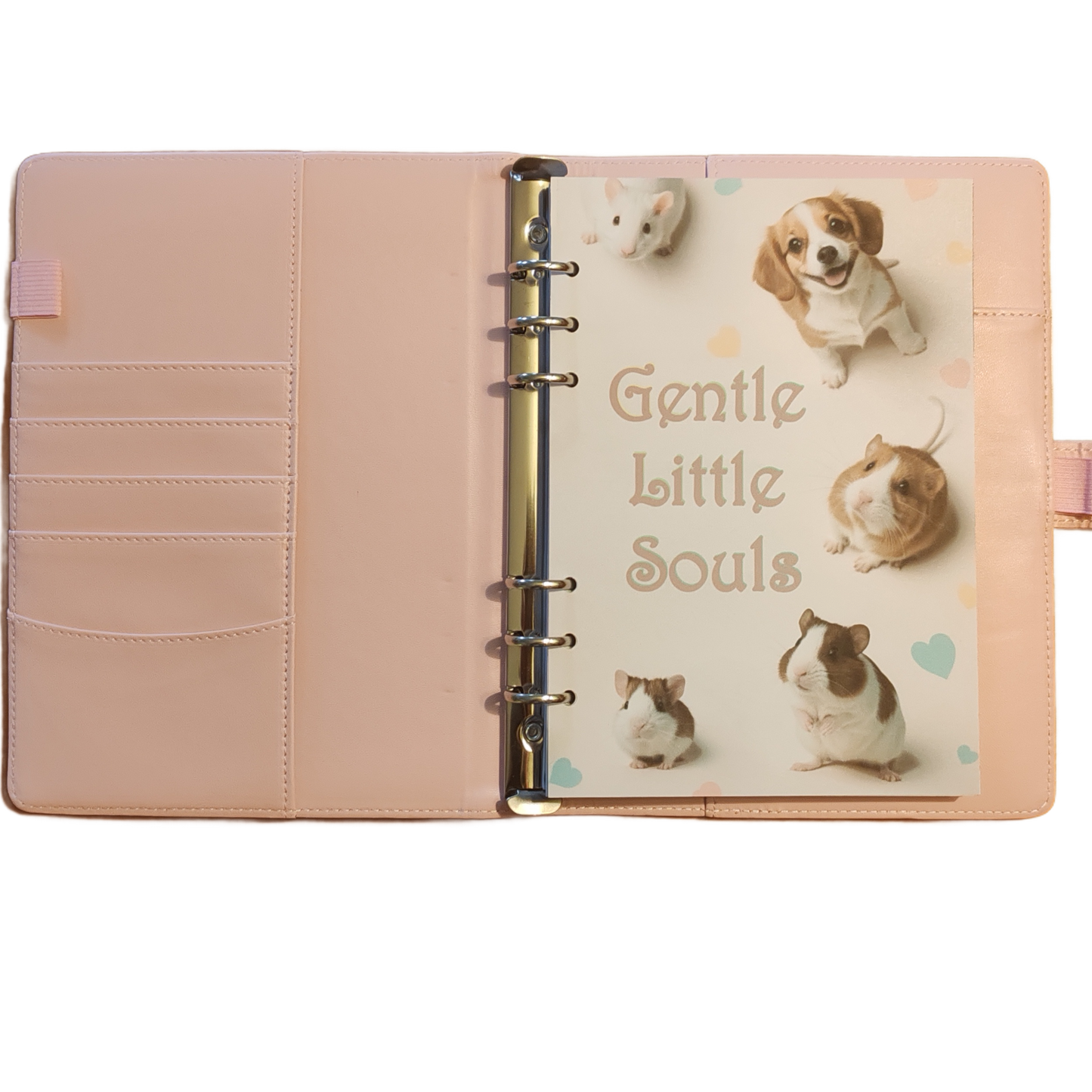 DIN A6 Ringbuchkalender 2026:  Gentle Little Souls –  voller Herzmomenten mit flauschigen kleinen Begleitern